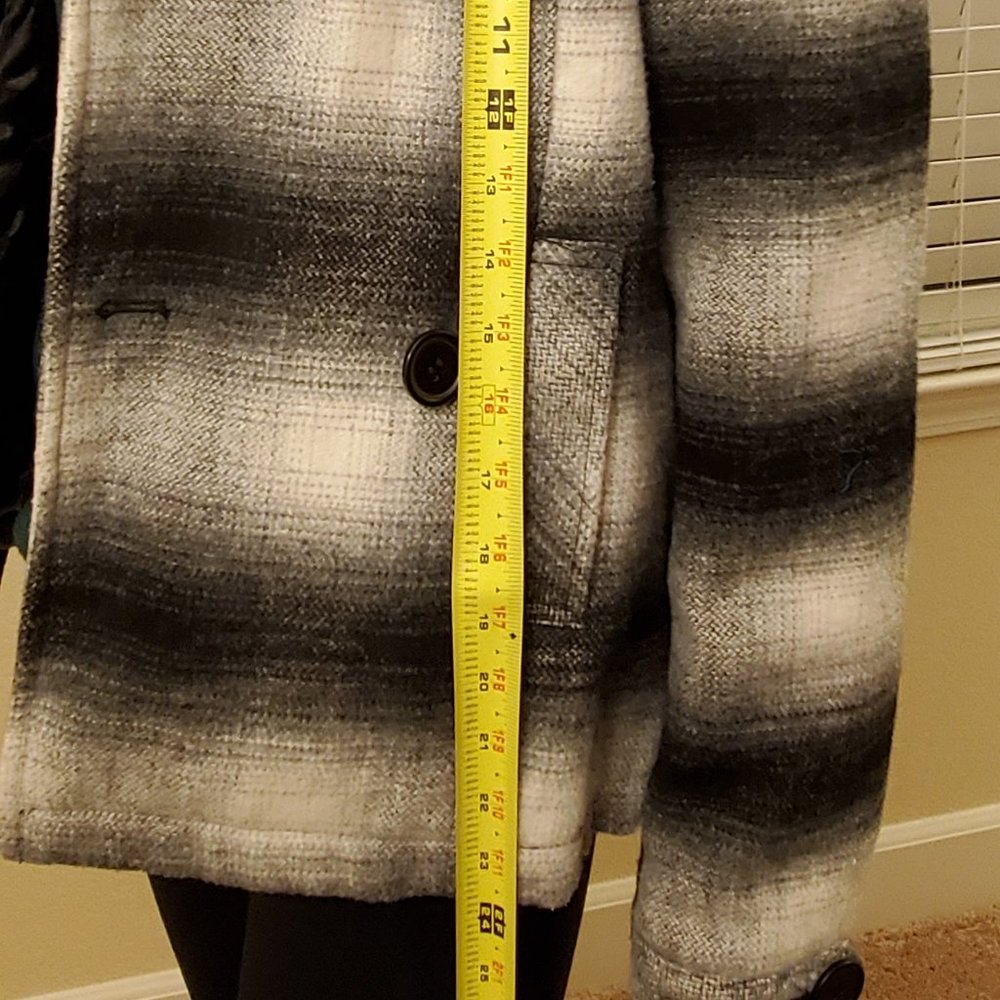 DOLLHOUSE Plaid Jacket / Coat – Black & White (Juniors Medium) - Picture 10 of 12